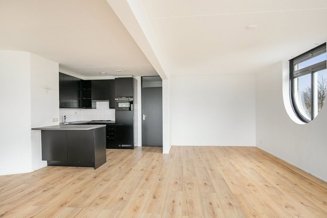 Living by the water: 140m² in Laguna - Image 3