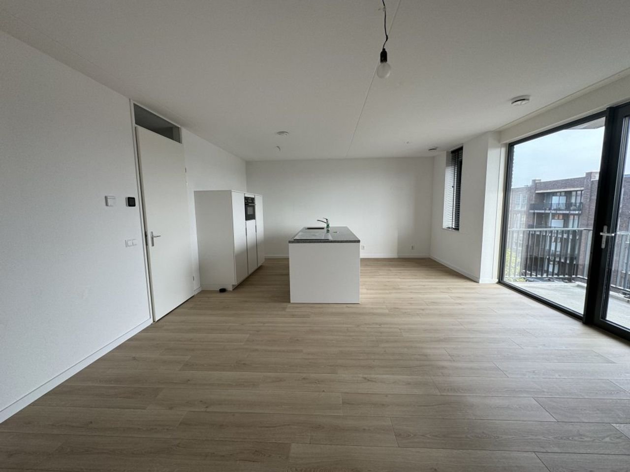 Licht 81m² appartement met kookeiland - Afbeelding 15