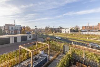 Stadswoning met dakterras en parkeerplek - Afbeelding 16