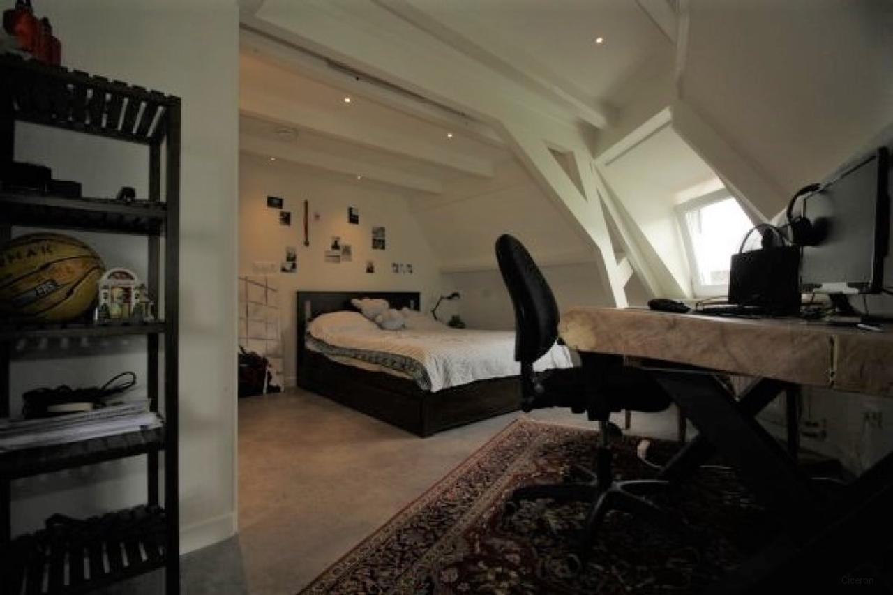 2-kamerappartement vlak bij centrum - Afbeelding 10