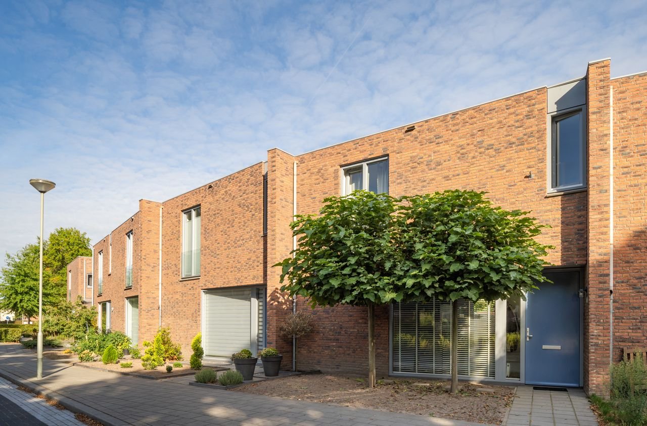 Moderne tussenwoning met tuin in Landweert - Afbeelding 1