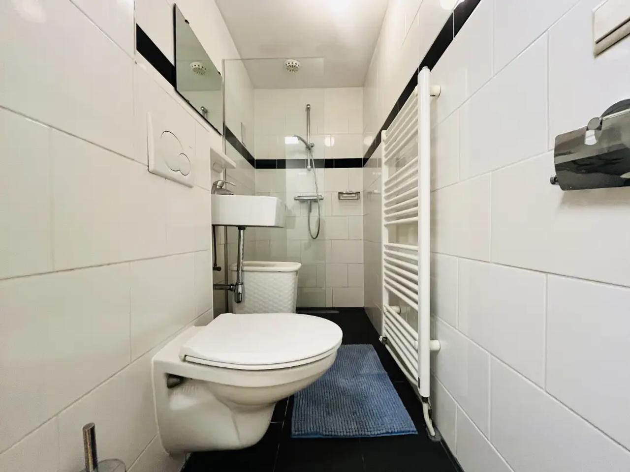 Student Apartment Near The Hague City Centre - Image 9