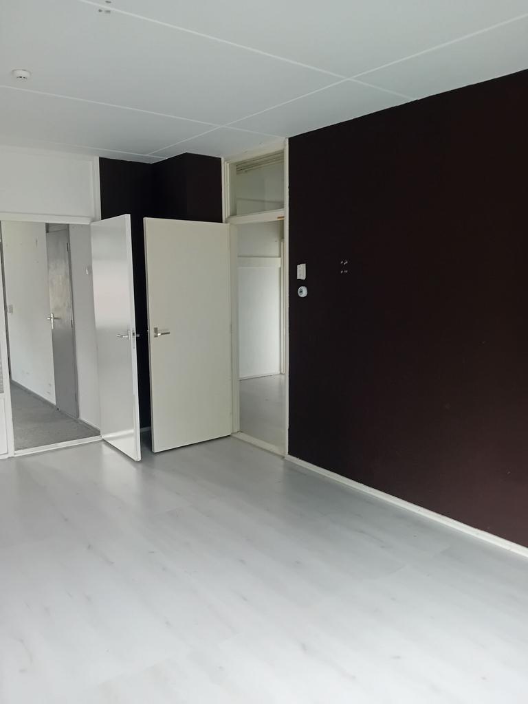 Tijdelijke 3-kamerwoning met tuin in Assen - Afbeelding 3