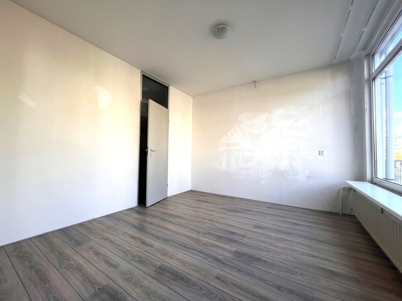 Seniorenwoning met balkon in Loosduinen - Afbeelding 1