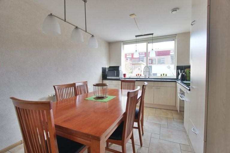 Gemeubileerd herenhuis met serre en tuin - Afbeelding 13