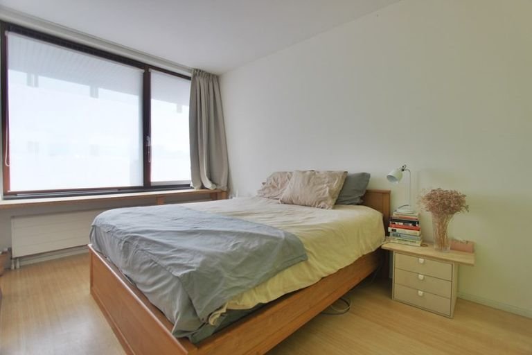 Licht appartement met gym en balkon - Afbeelding 14