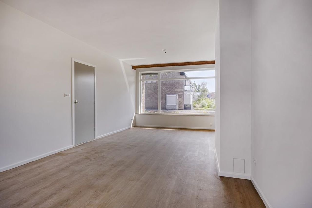 Renovated 5-bedroom house in Meilust - Image 14