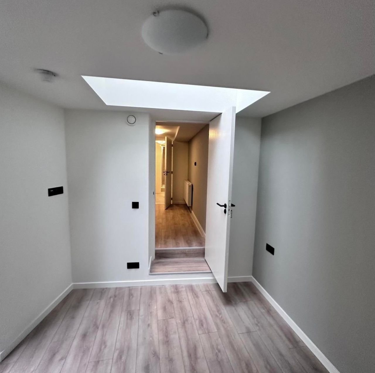 Modern apartment in the heart of Deventer - Image 11