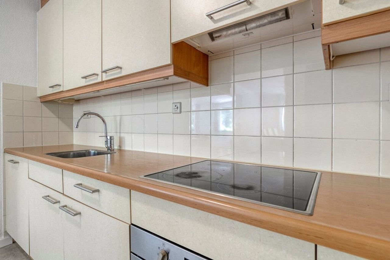 Spacious living in Amstelveen City Centre - Image 8