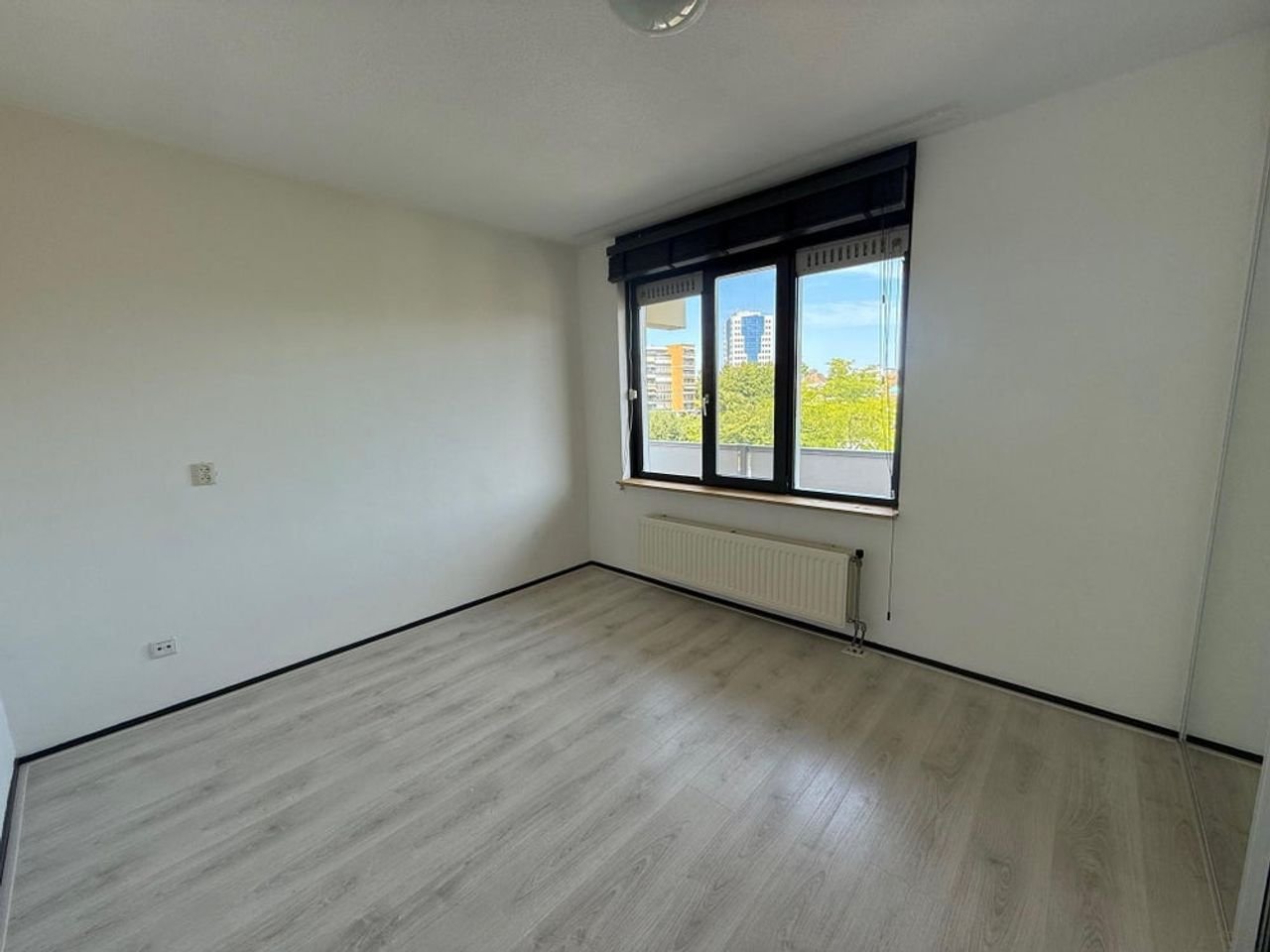 Spacious 4-room apartment: Fuutlaan - Image 20