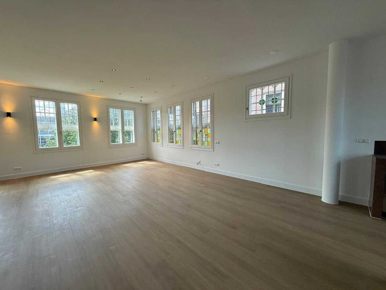 Renovated apartment in the heart of Dordrecht - Image 9