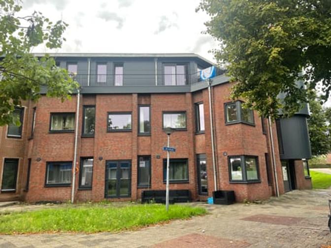 Jouw gemeubileerde woning wacht in Lelystad aan De Veste 16-98 - Afbeelding 1
