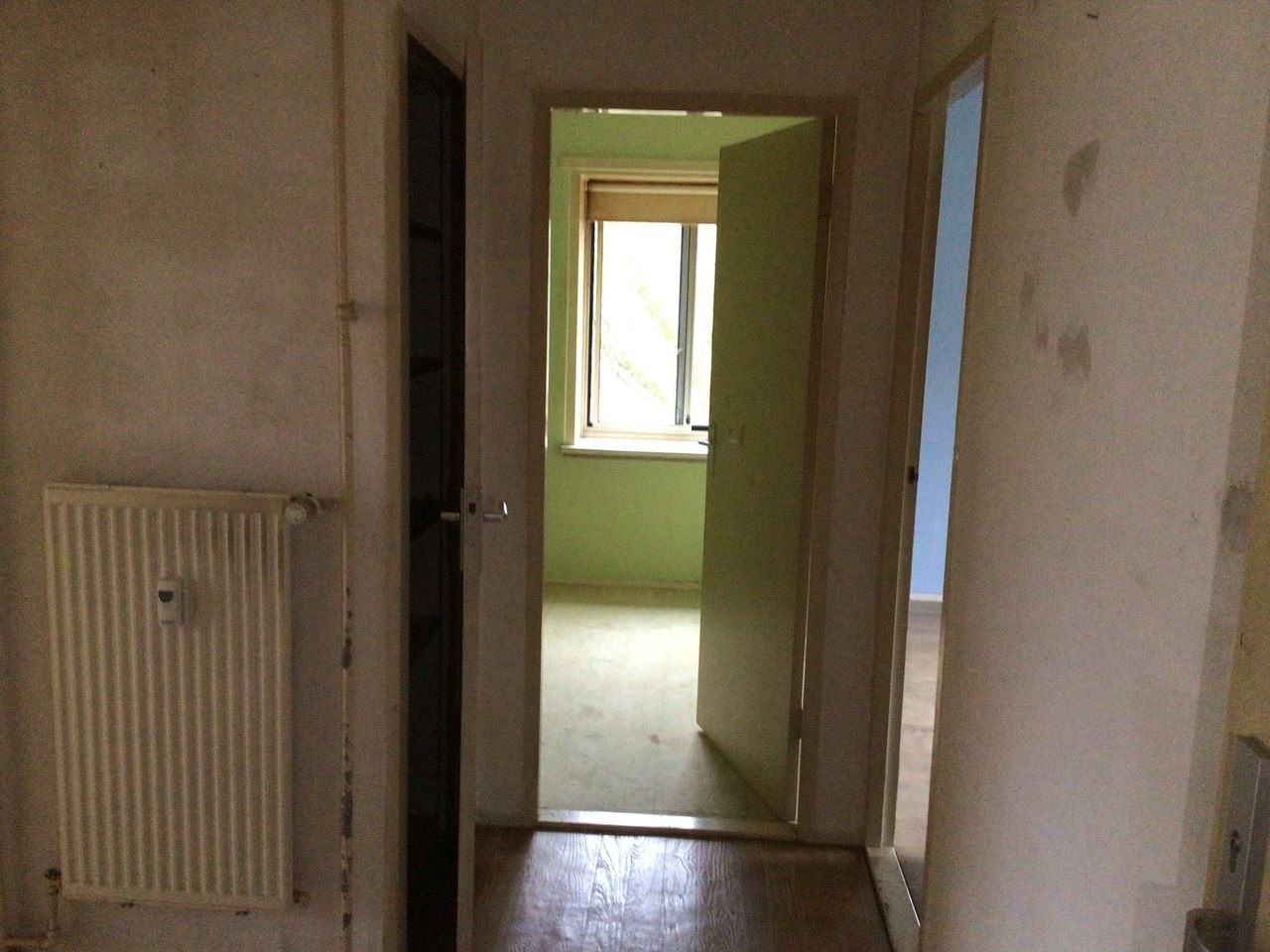 Affordable apartment with balcony - Image 6