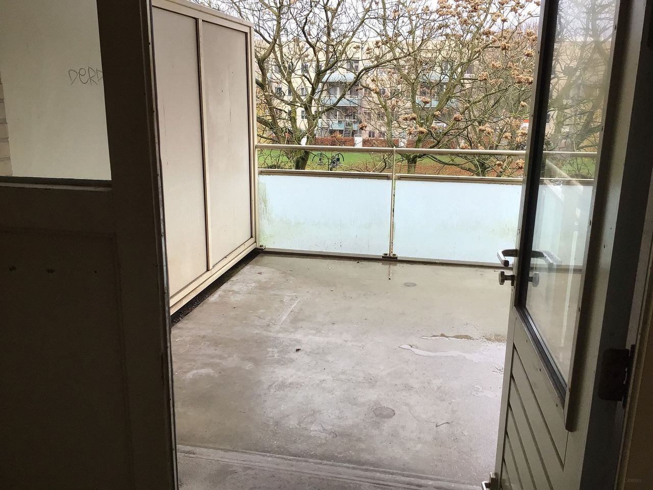 Affordable apartment with balcony - Image 3