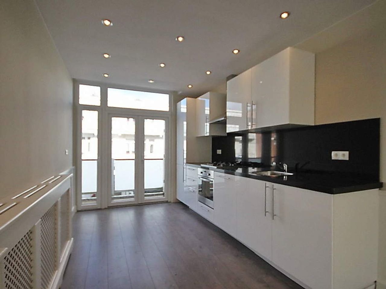 Ruime maisonette met balkon in Laakkwartier - Afbeelding 8