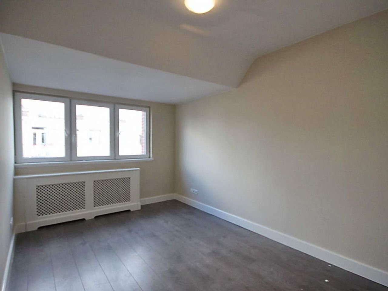 Ruime maisonette met balkon in Laakkwartier - Afbeelding 10