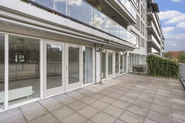 Royaal appartement met 42 m² terras - Afbeelding 28