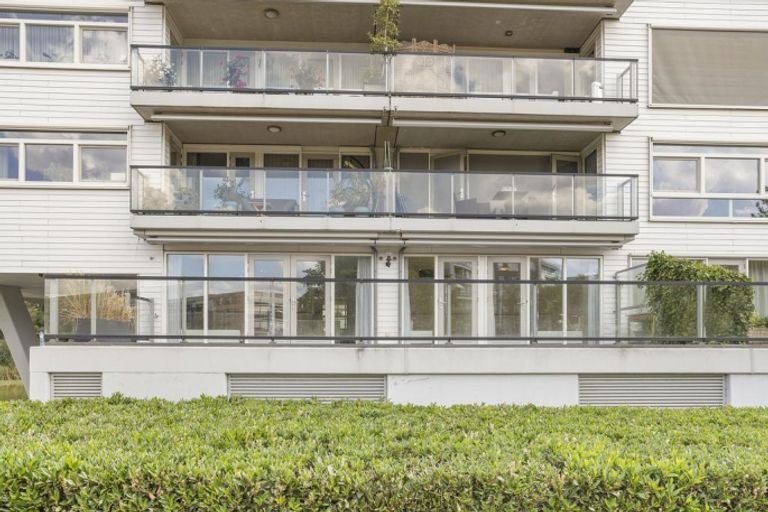 Royaal appartement met 42 m² terras - Afbeelding 29