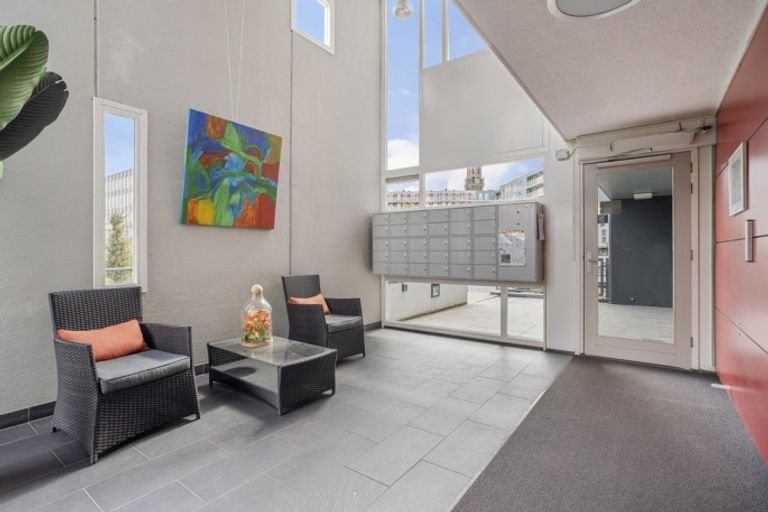 Royaal appartement met 42 m² terras - Afbeelding 6