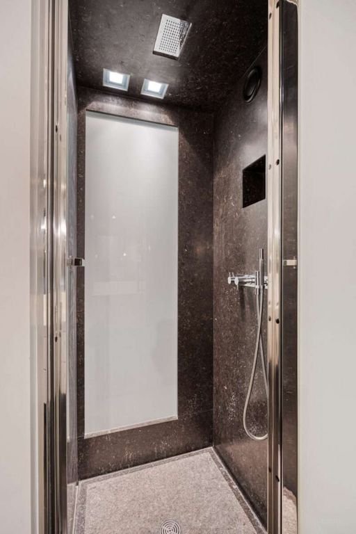 Luxe 142m² aan het Vondelpark met parking - Afbeelding 45