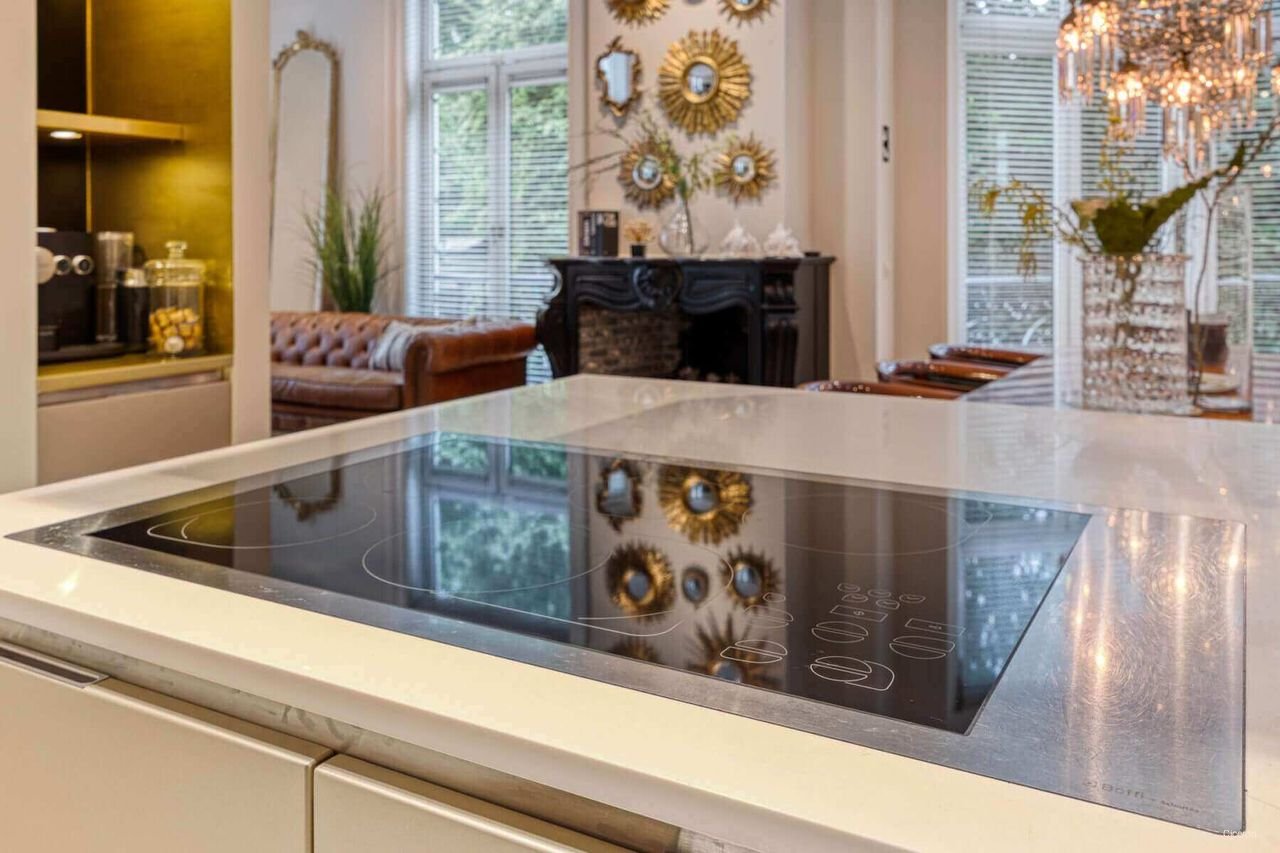 Luxe 142m² aan het Vondelpark met parking - Afbeelding 29