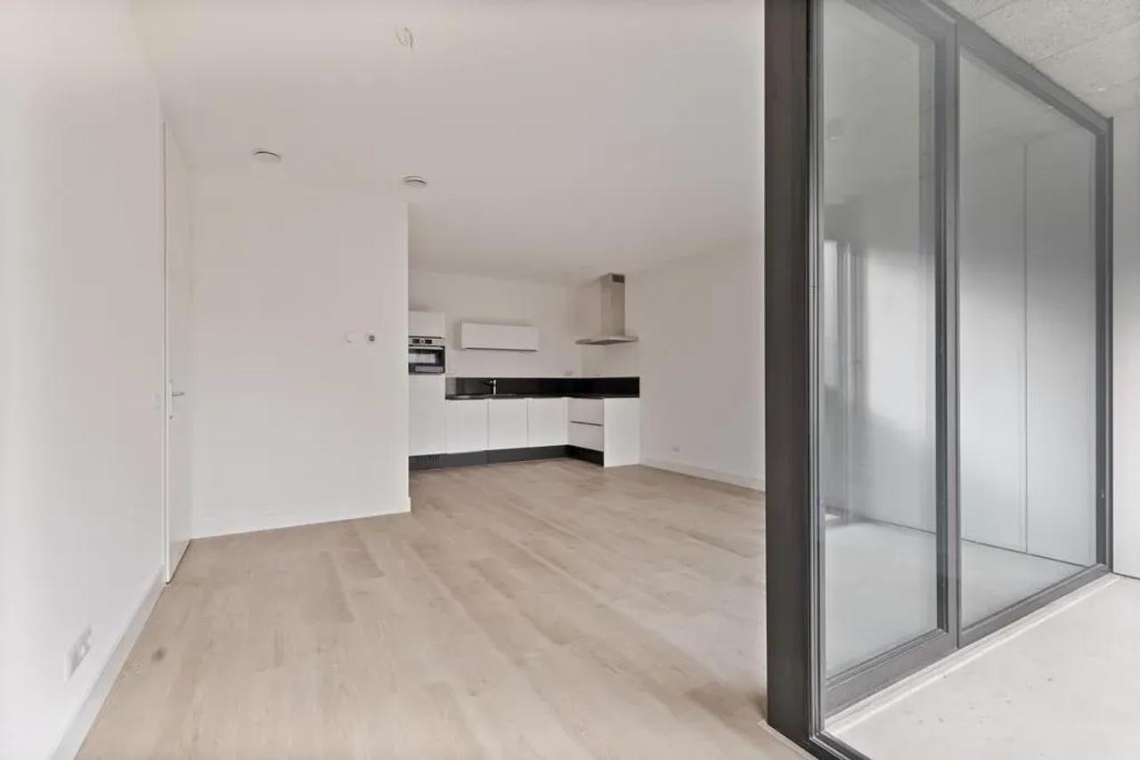 A+ nieuwbouwappartement met balkon in Hyde Park - Afbeelding 1