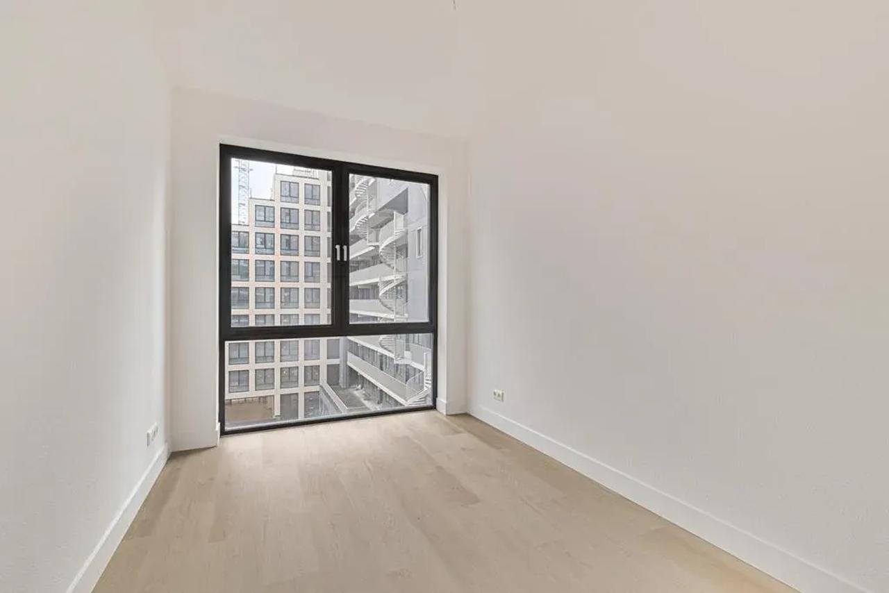A+ nieuwbouwappartement met balkon in Hyde Park - Afbeelding 13