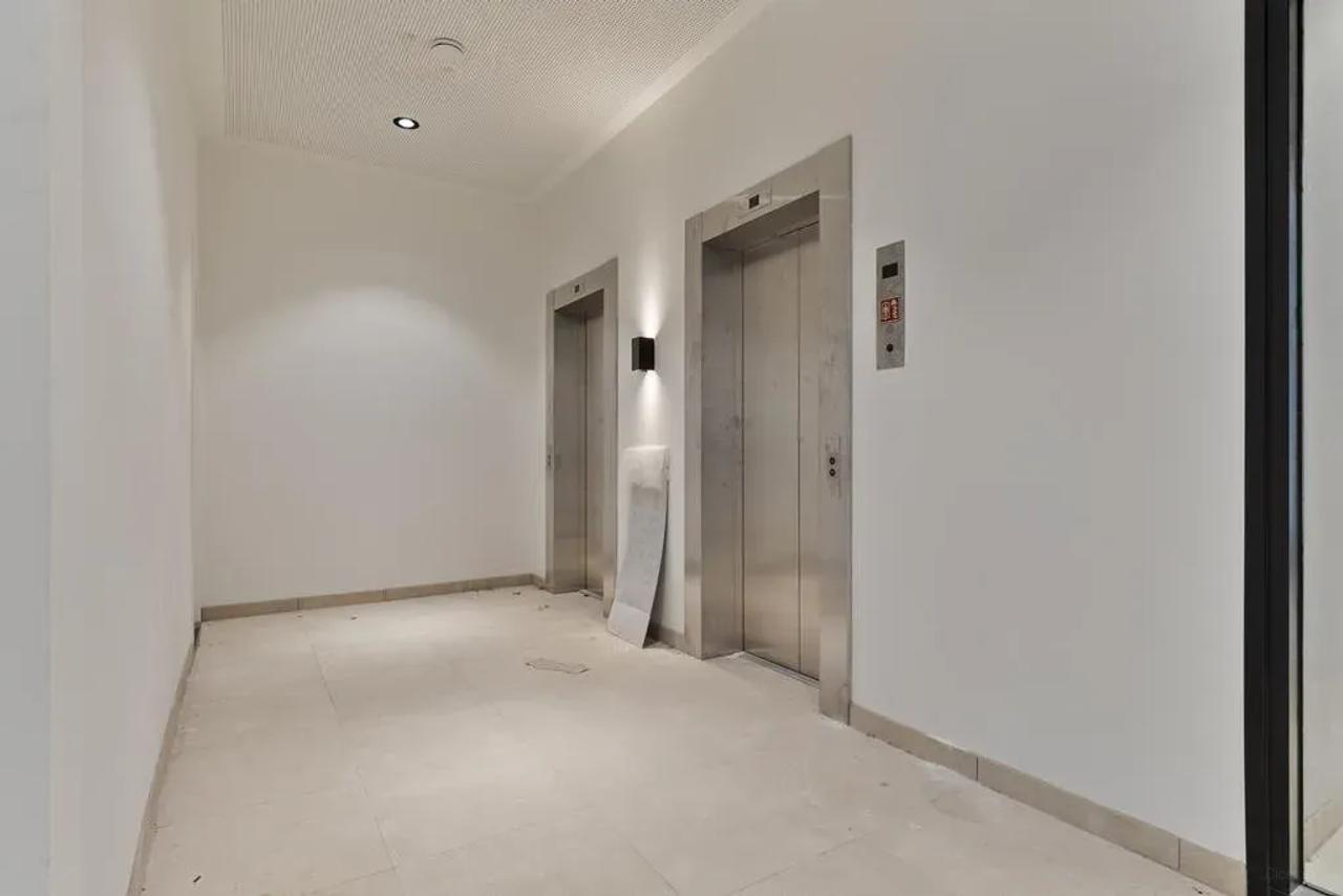 A+ nieuwbouwappartement met balkon in Hyde Park - Afbeelding 19