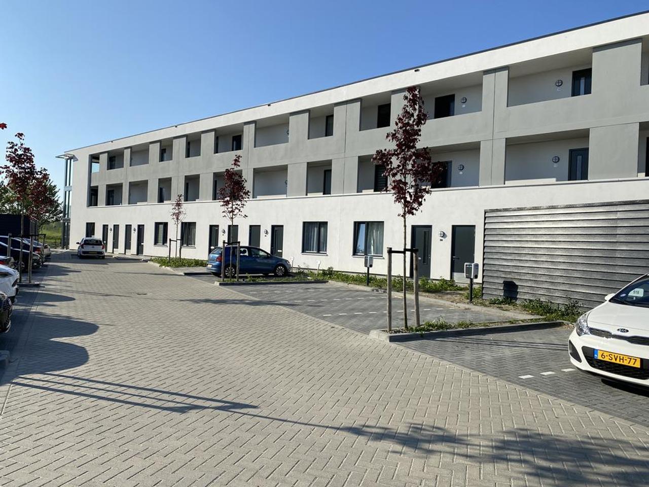 2-Bedroom Apartment with Balcony in Almere Buiten - Image 11