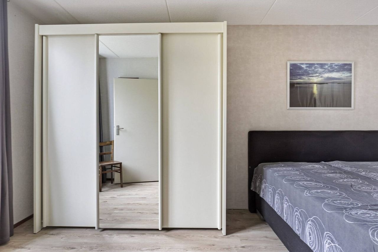 Semi-bungalow met tuin en carport in Tilburg - Afbeelding 12