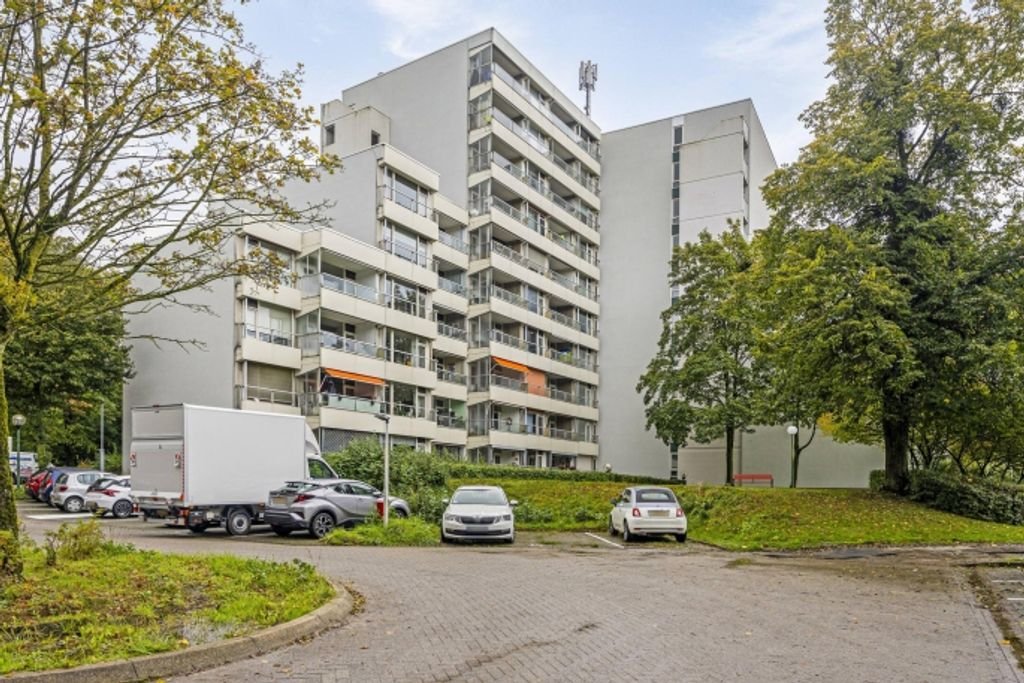 Renovated apartment for 55+ in Heerlen - Image 1