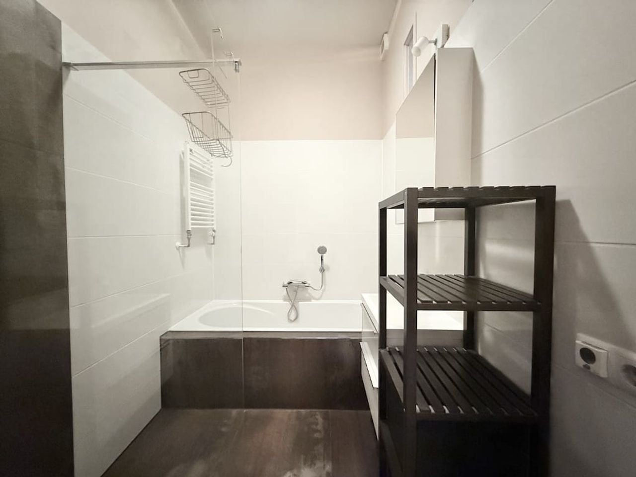2-bedroom apartment with garden in Oud-West - Image 10