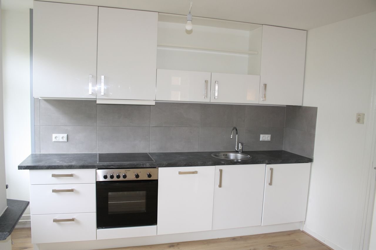 Appartement met eigen badkamer Geleen - Afbeelding 12