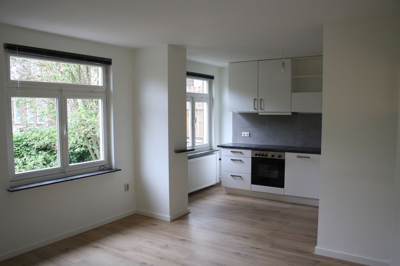 Appartement met eigen badkamer Geleen - Afbeelding 14