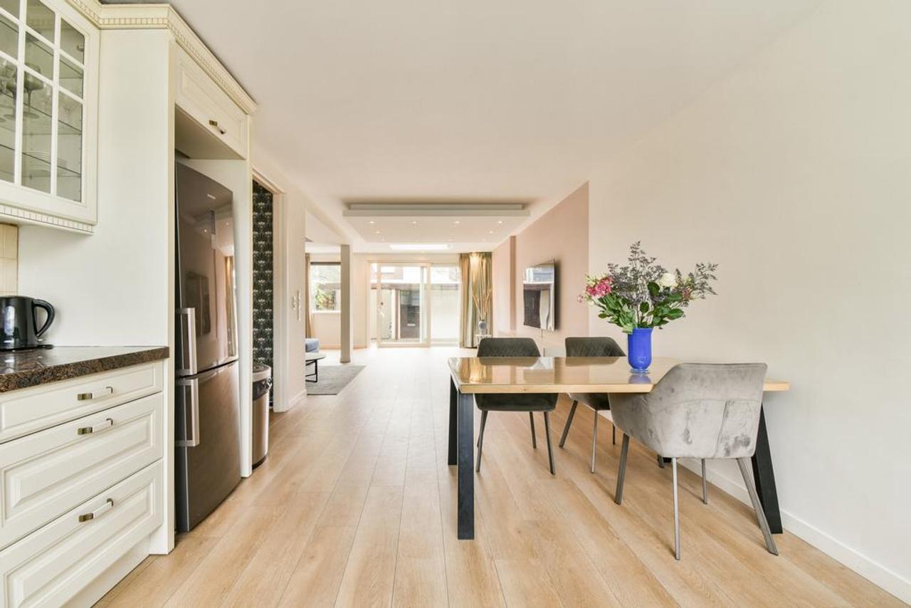 5-slaapkamerhuis bij Stadshart - Afbeelding 6