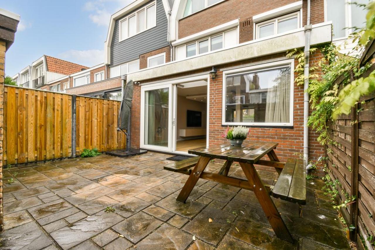 5-slaapkamerhuis bij Stadshart - Afbeelding 9