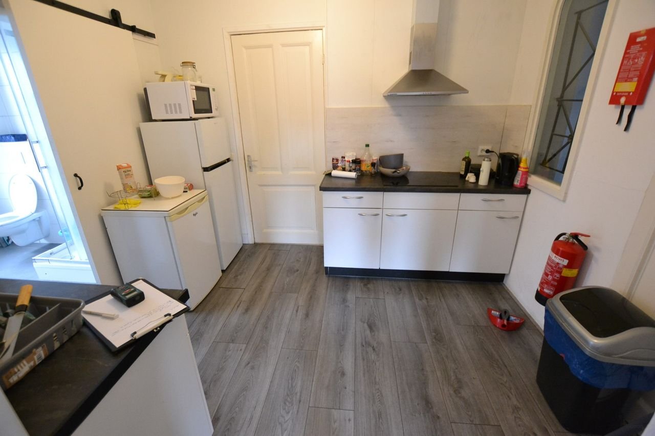 Furnished room on the Akerstraat - Image 5