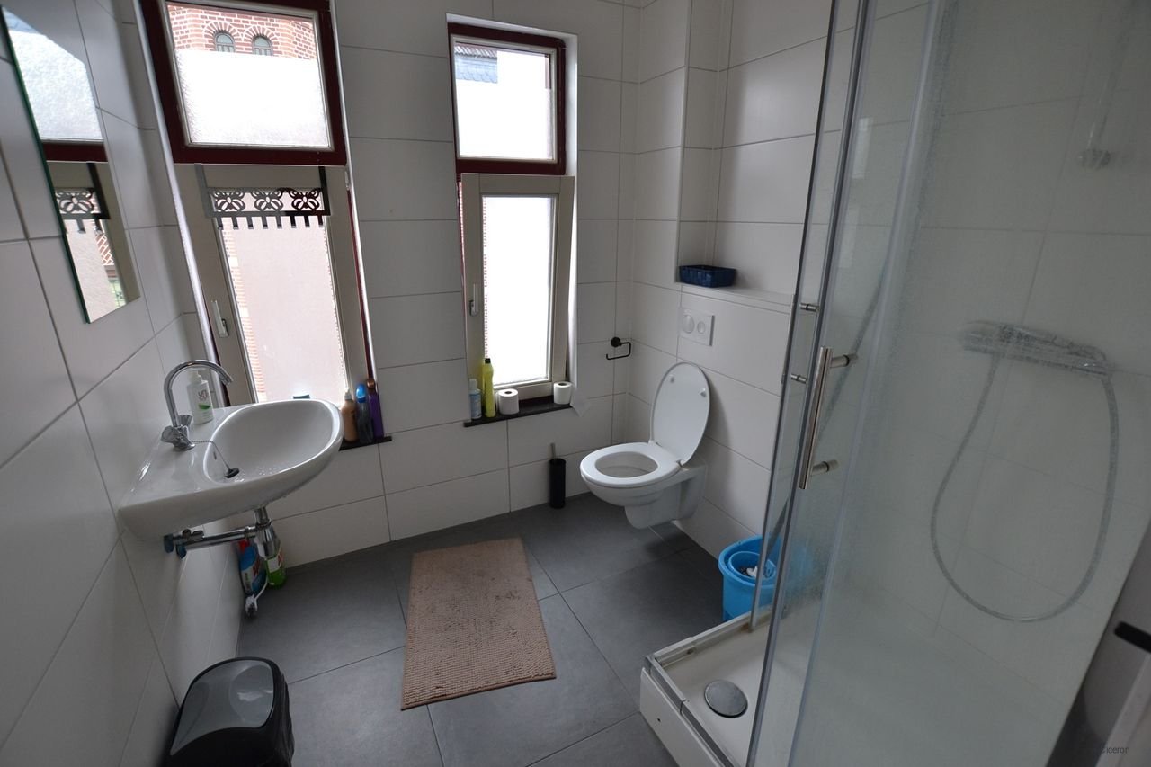 Furnished room on the Akerstraat - Image 6