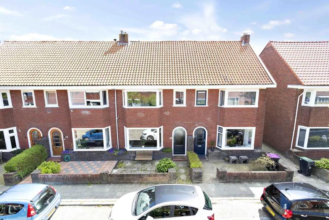 137 m² herenhuis met 5 slaapkamers - Afbeelding 1