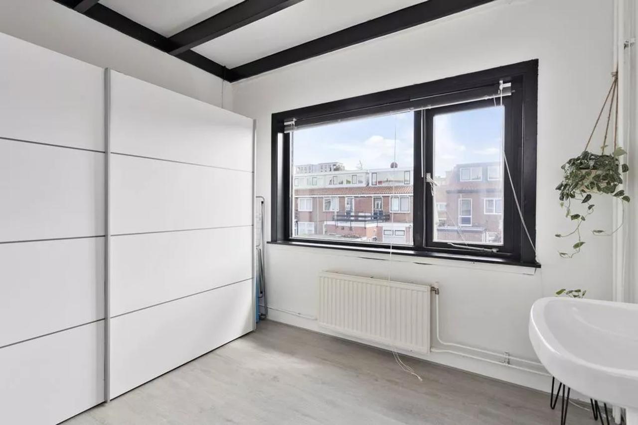 137 m² herenhuis met 5 slaapkamers - Afbeelding 20