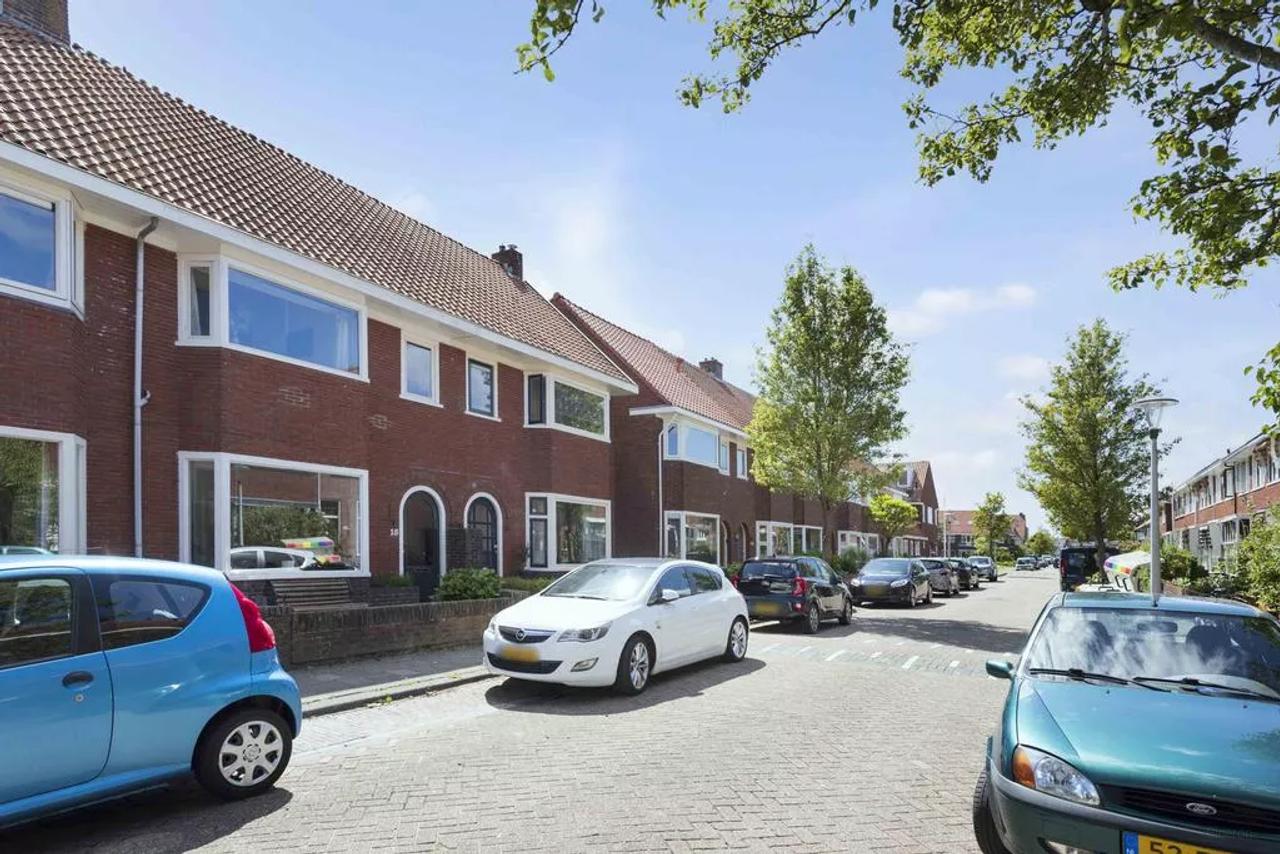 137 m² herenhuis met 5 slaapkamers - Afbeelding 30