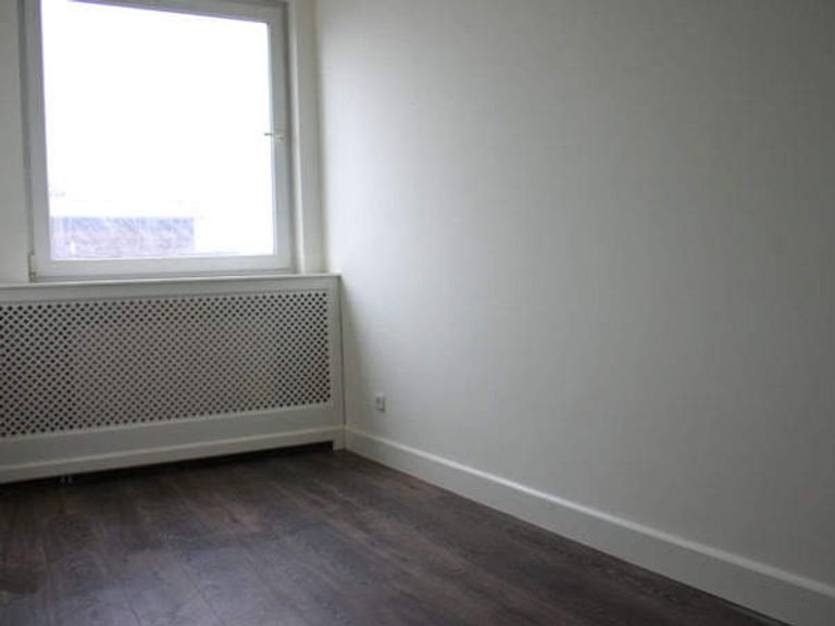 Ruime studentenwoning Laakkwartier - Afbeelding 7