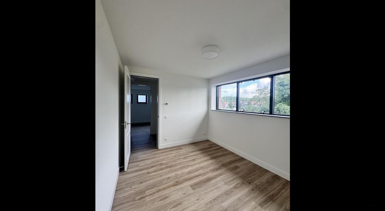 Ruim A+++ appartement met parkeerplek - Afbeelding 8