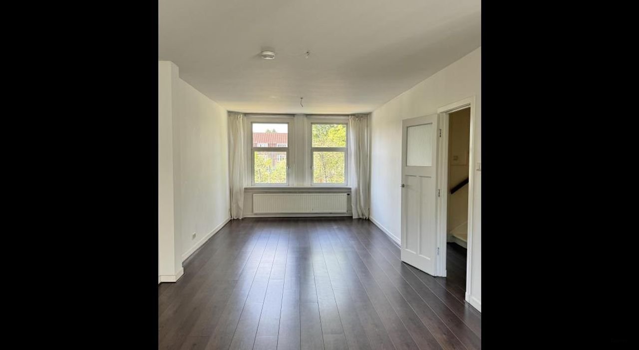 Ruime bovenwoning aan het Mariotteplein - Afbeelding 7