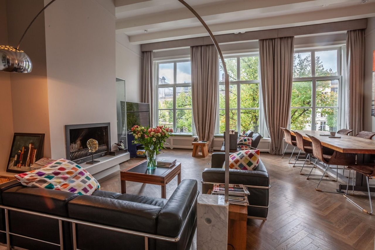 Licht grachtenappartement met lift - Afbeelding 1