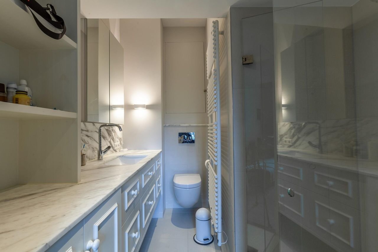 Licht grachtenappartement met lift - Afbeelding 10