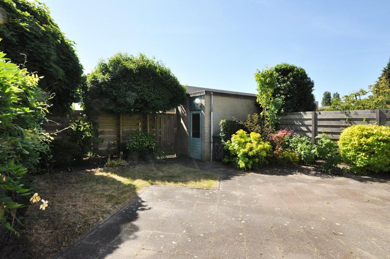 Gerenoveerd huis (203 m²) te huur - Afbeelding 18