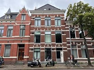 Room with private kitchen in Schildersbuurt - Image 1