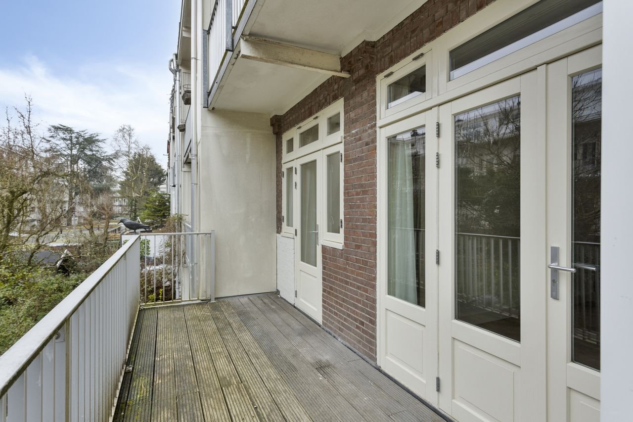 Licht 3-kamerappartement in Rivierenbuurt - Afbeelding 13