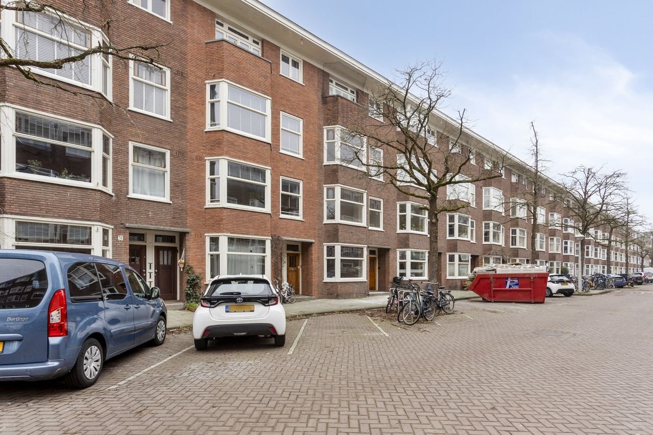 Licht 3-kamerappartement in Rivierenbuurt - Afbeelding 14